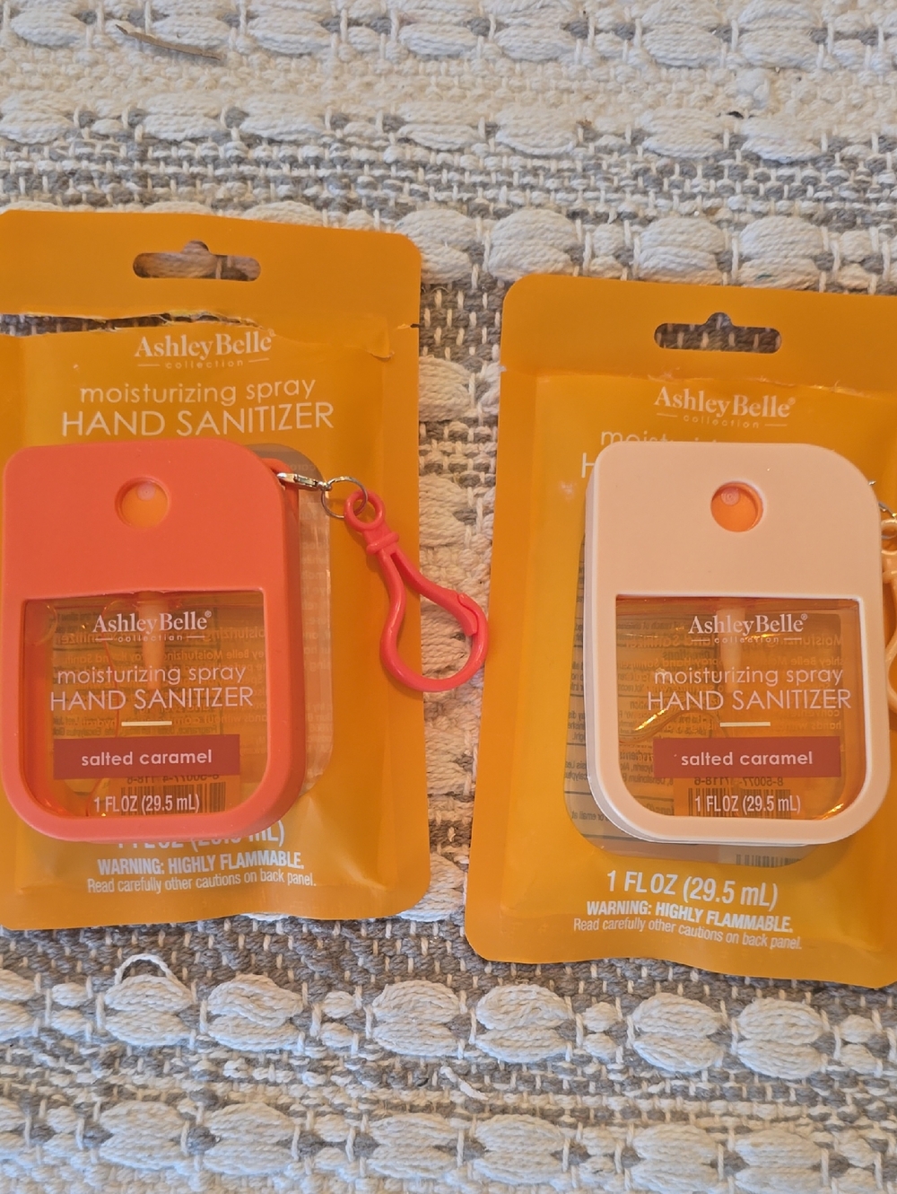 Salted Caramel Moisturizing Spray Hand Sanitizer - Pink & Cream